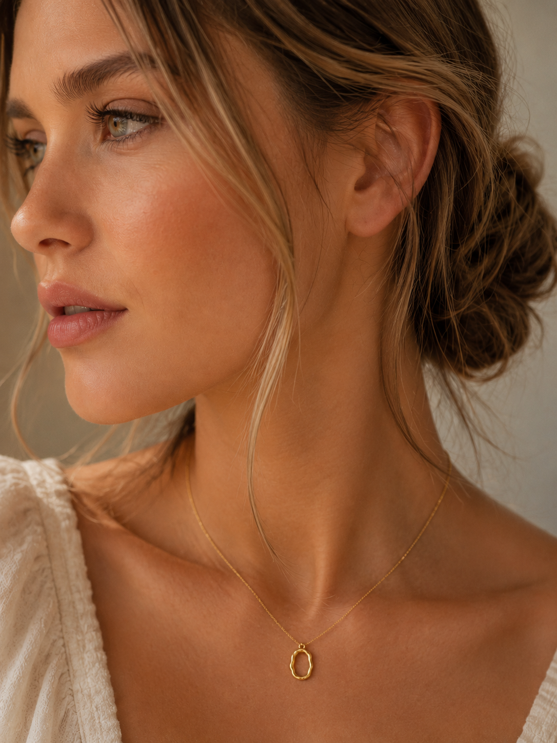 Claudia Gold Necklace