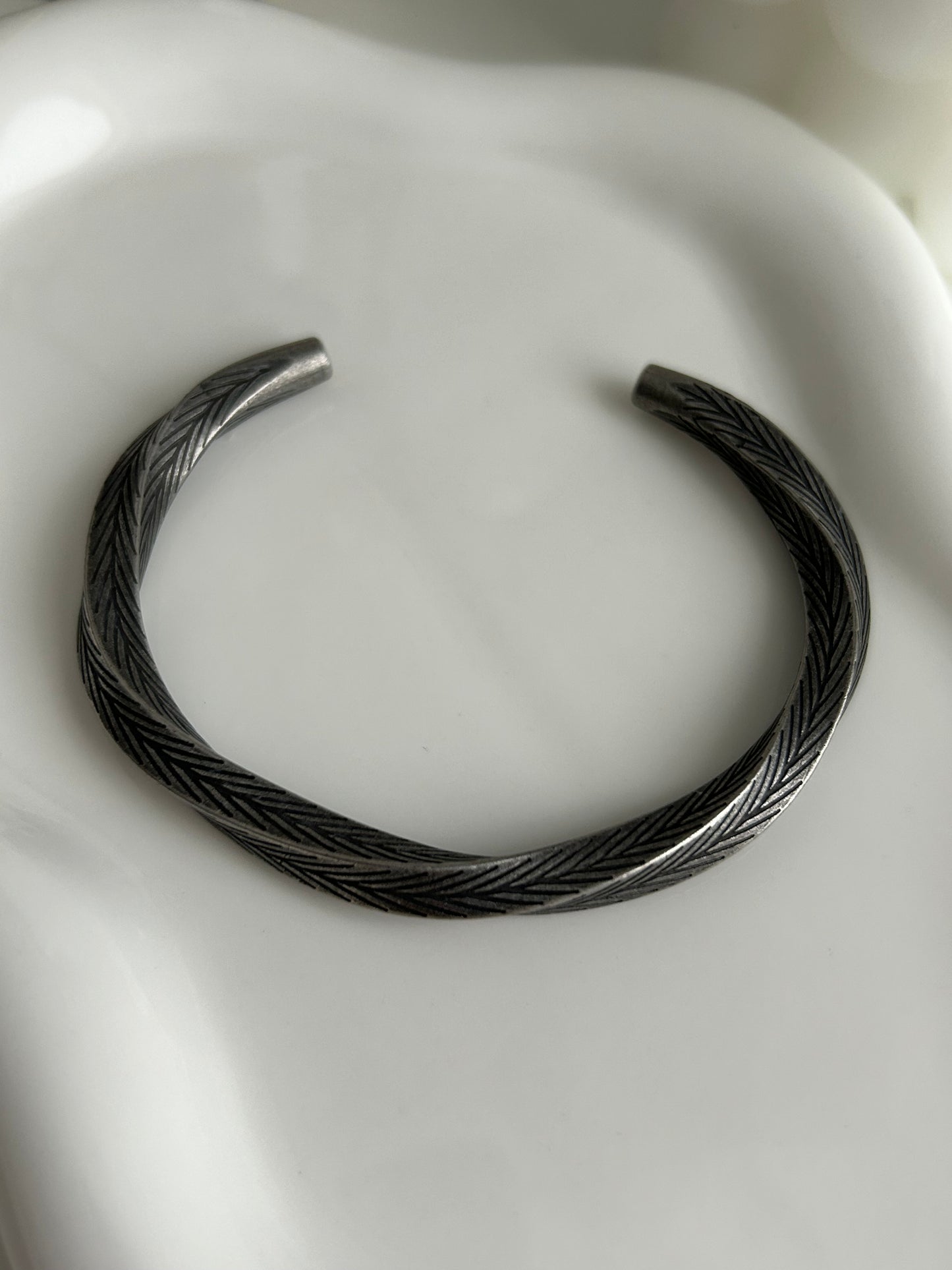 Nordic Viking Armreif -Titan Stahl