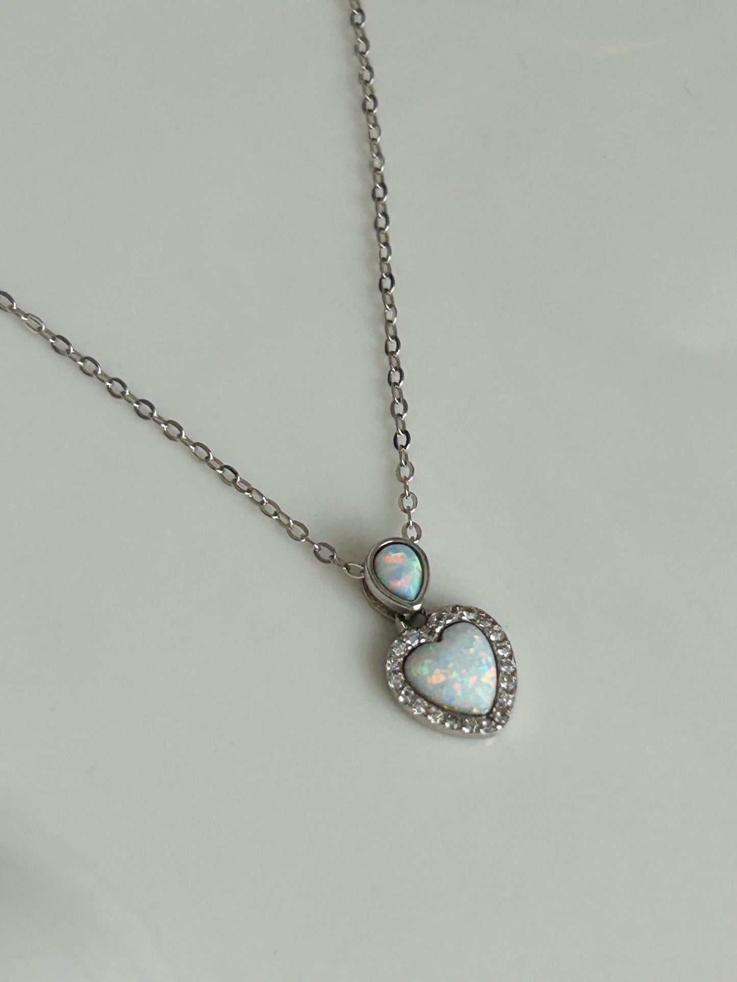 Halskette in Herzförmig