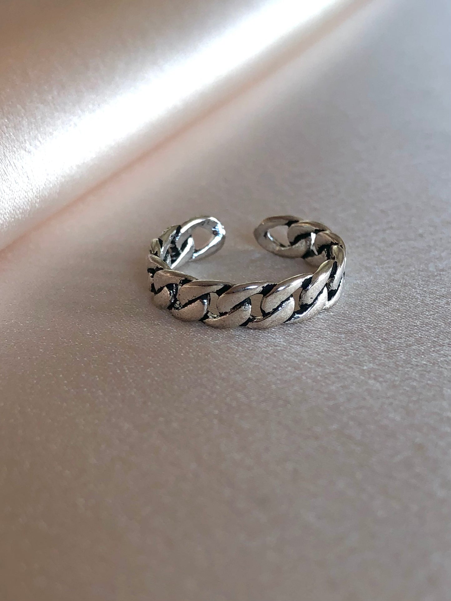 Felina Ring