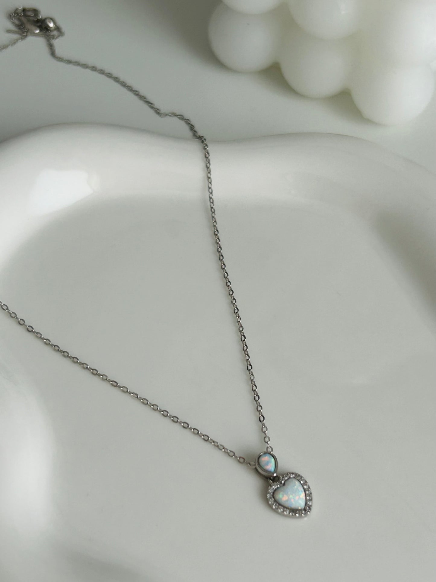 Halskette in Herzförmig