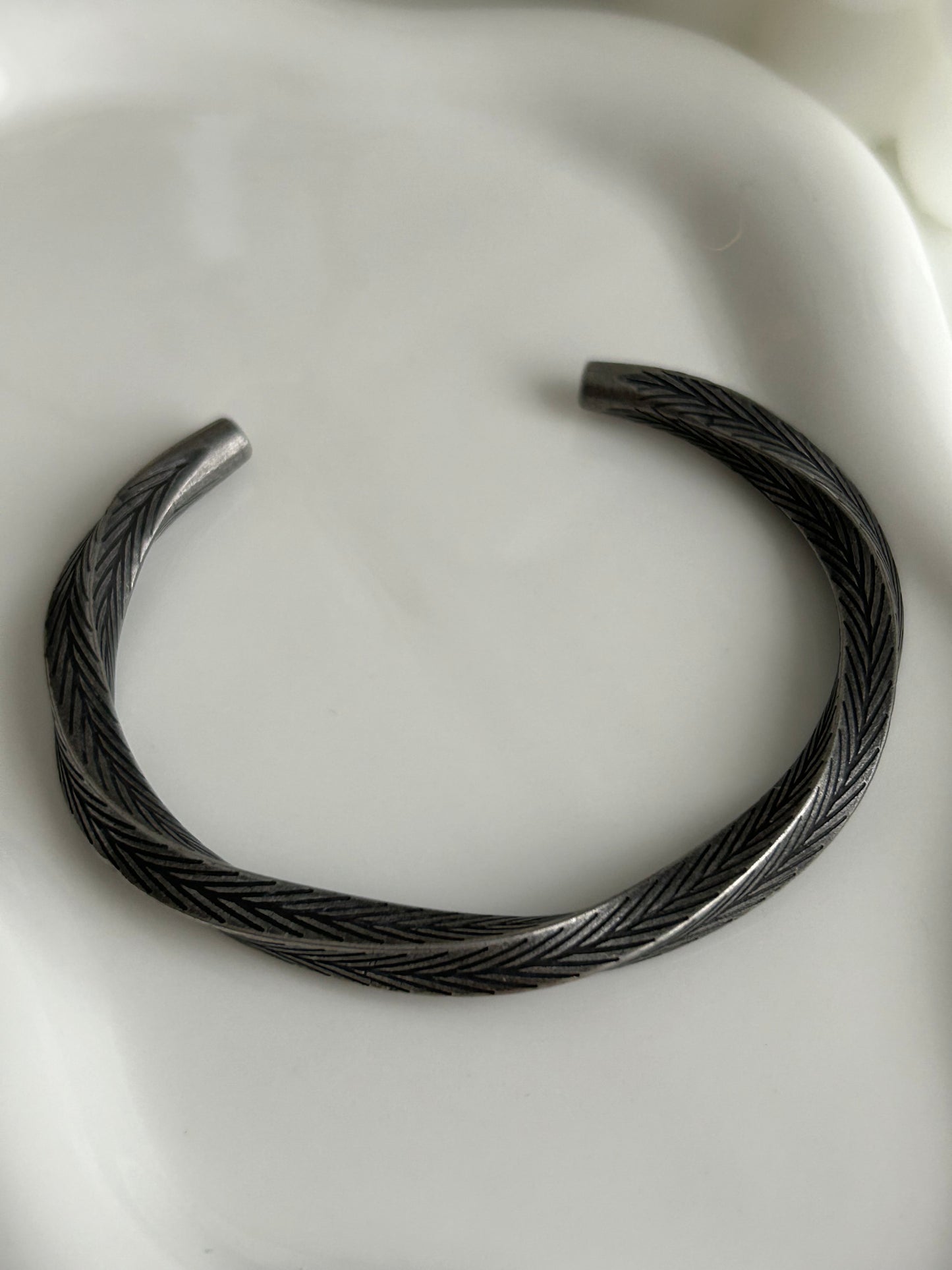 Nordic Viking Armreif -Titan Stahl