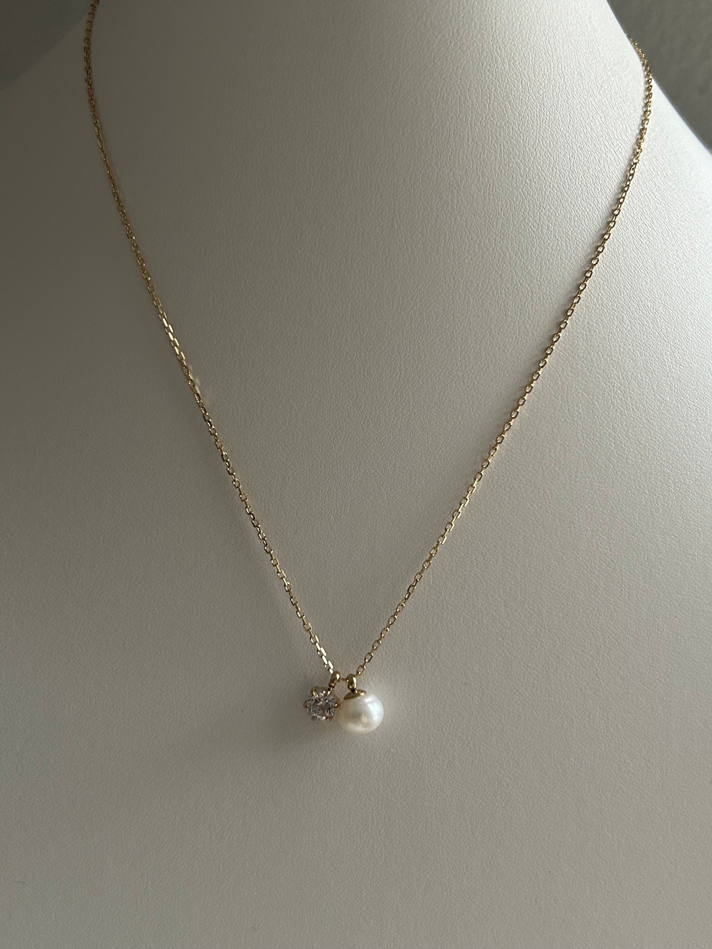 Sweet Pearl Necklace