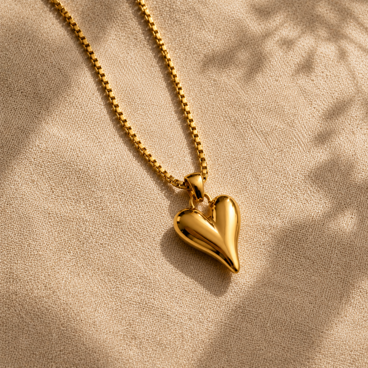 Heart Necklace Gold