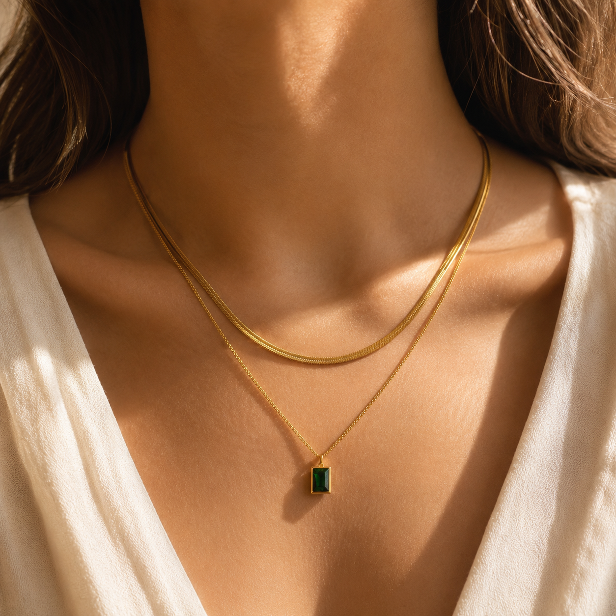 Sleek Green Stone Necklace