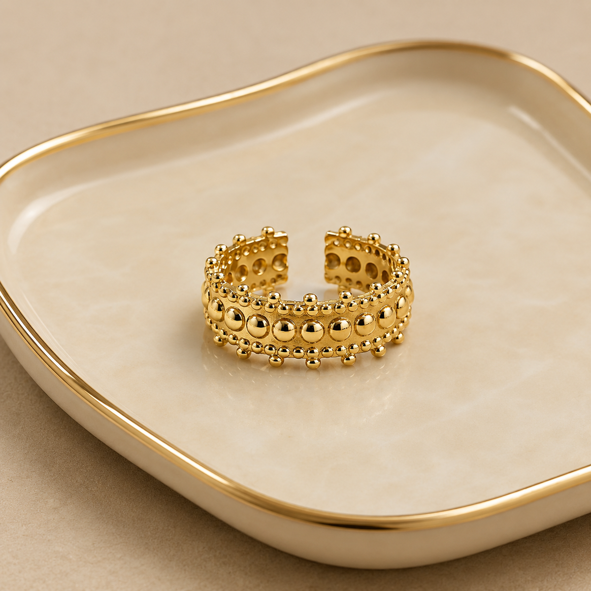 Ring Eve